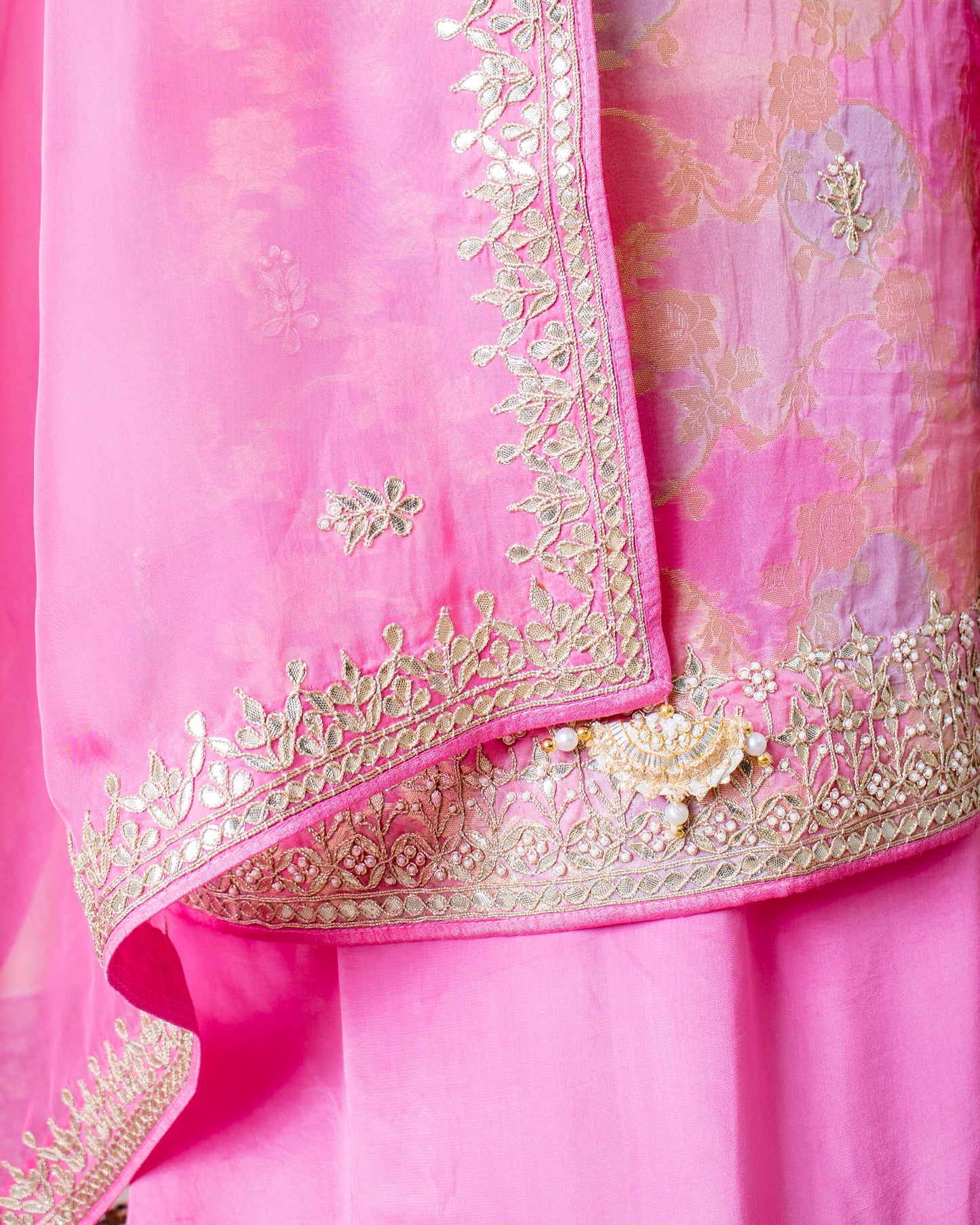 Pink Gota Heritage